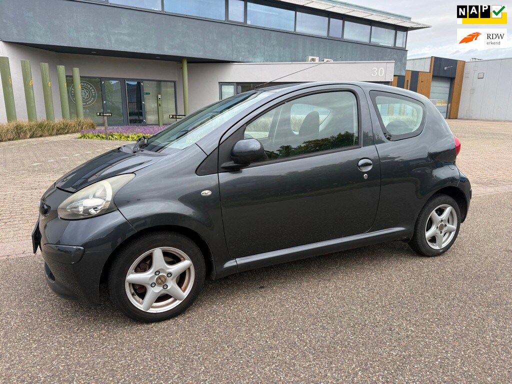 Toyota Aygo 1.0-12V