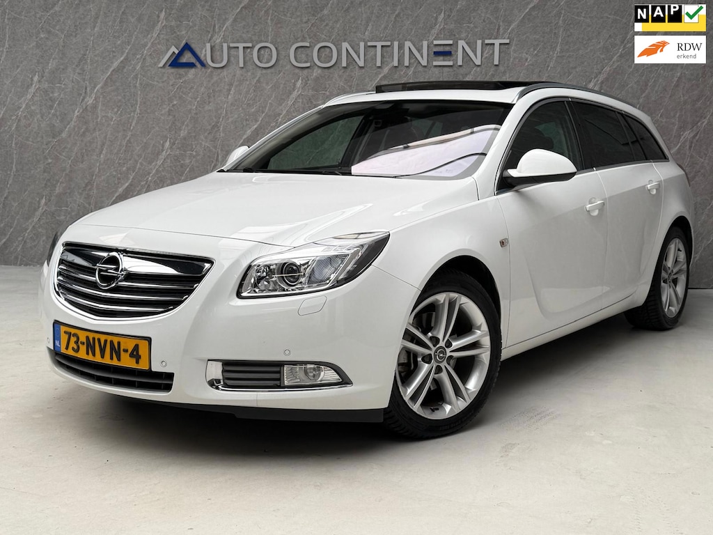 Opel Insignia Sports Tourer 1.6 T / NAP / Onderhouden / Panorama / APK