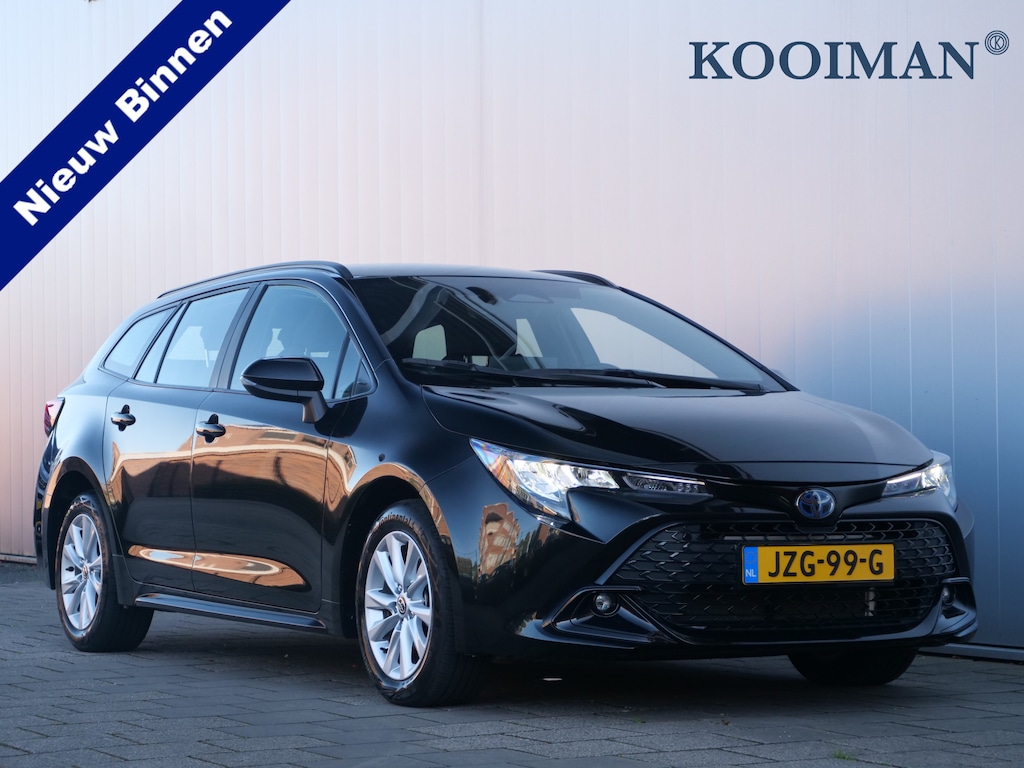 Toyota Corolla Touring Sports 1.8 Hybrid 140pk CVT Active Apple Carplay / Camera / Winterpakket / Adaptive Cruise