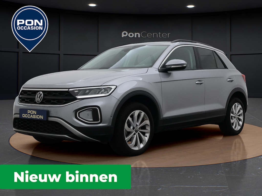 Volkswagen T-Roc 1.5 TSI Life Edition | Navigatie | Camera | Keyless | ACC | 17'' |