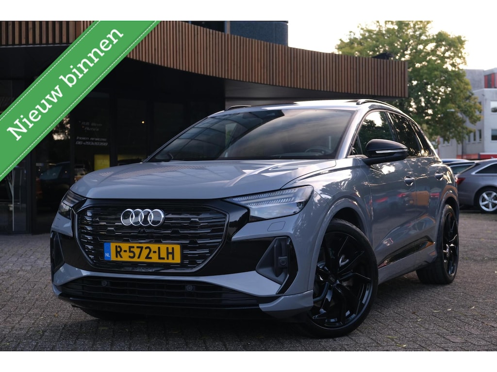 Audi Q4 e-tron 50 quattro Launch edition S Competition 77 kWh|Rijklaar!|SoH91%|ACC|PANO|HUD|SONOS|Trekhaak|Warmtepomp|S-Line|Competitionstoelen|Carplay|