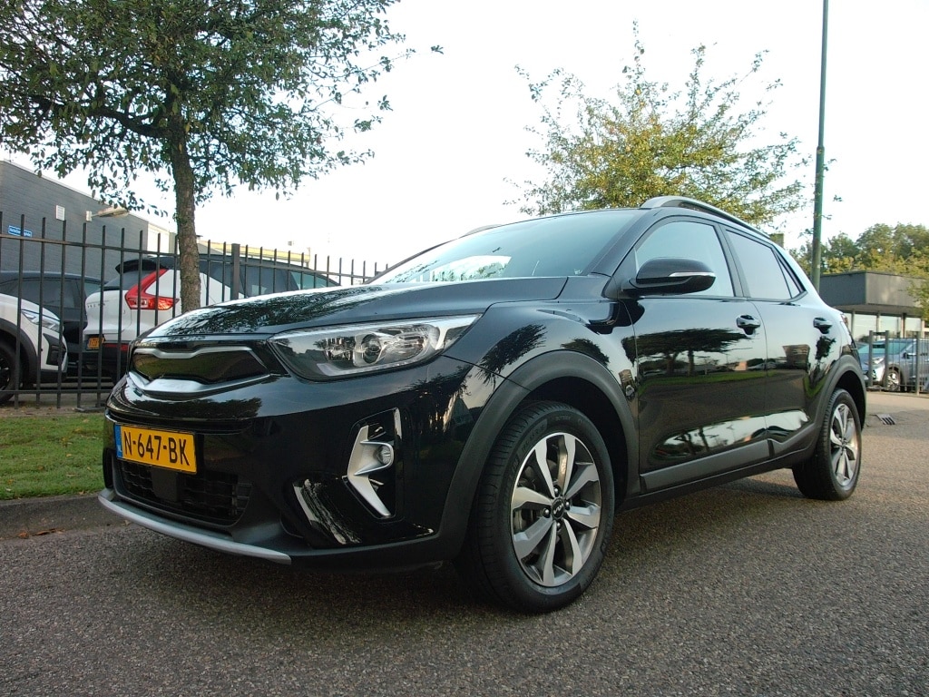 Kia Stonic 1.0 T-GDi 100pk MHEV Dynamic Plus Line Clima Navi LM