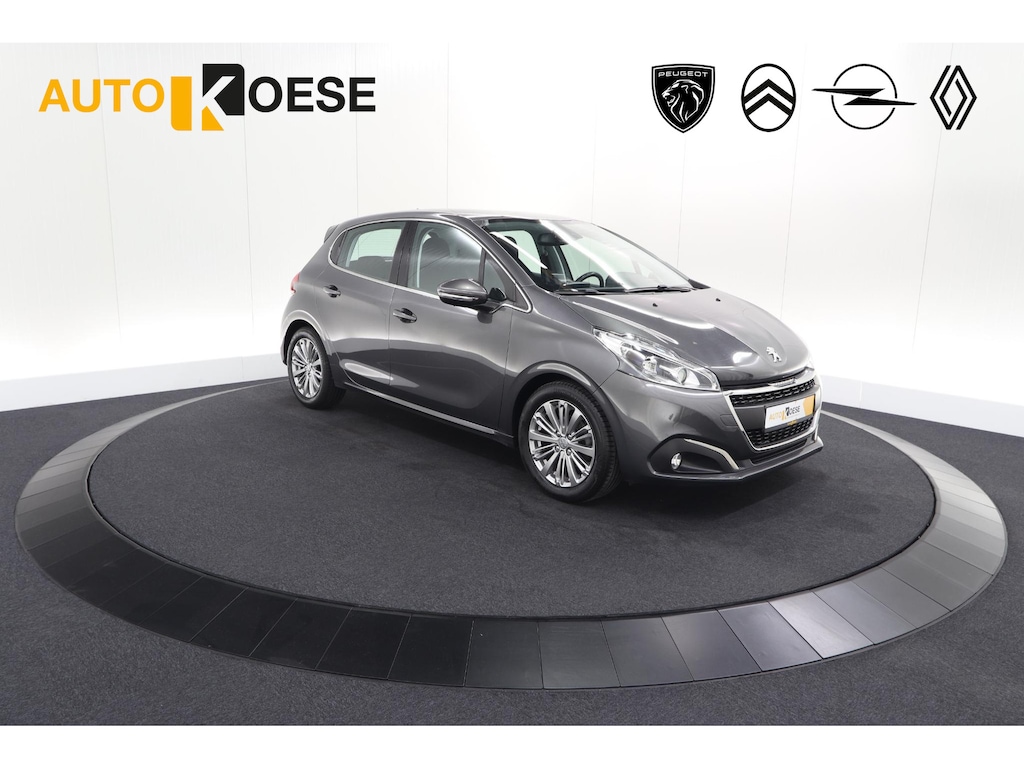 Peugeot 208 PureTech 82 Blue Lease Allure | Parkeersensoren | Climate Control | Apple Carplay | 16 Inch Lichtmetalen Velgen