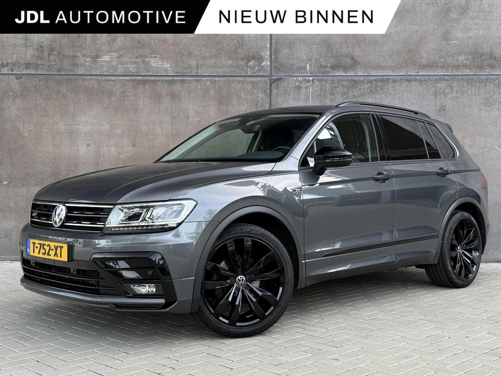 Volkswagen Tiguan 1.5 TSI ACT Highline Business R | Trekhaak | Adaptieve Cruise | CarPlay | Full LED | APK 09-2027 |