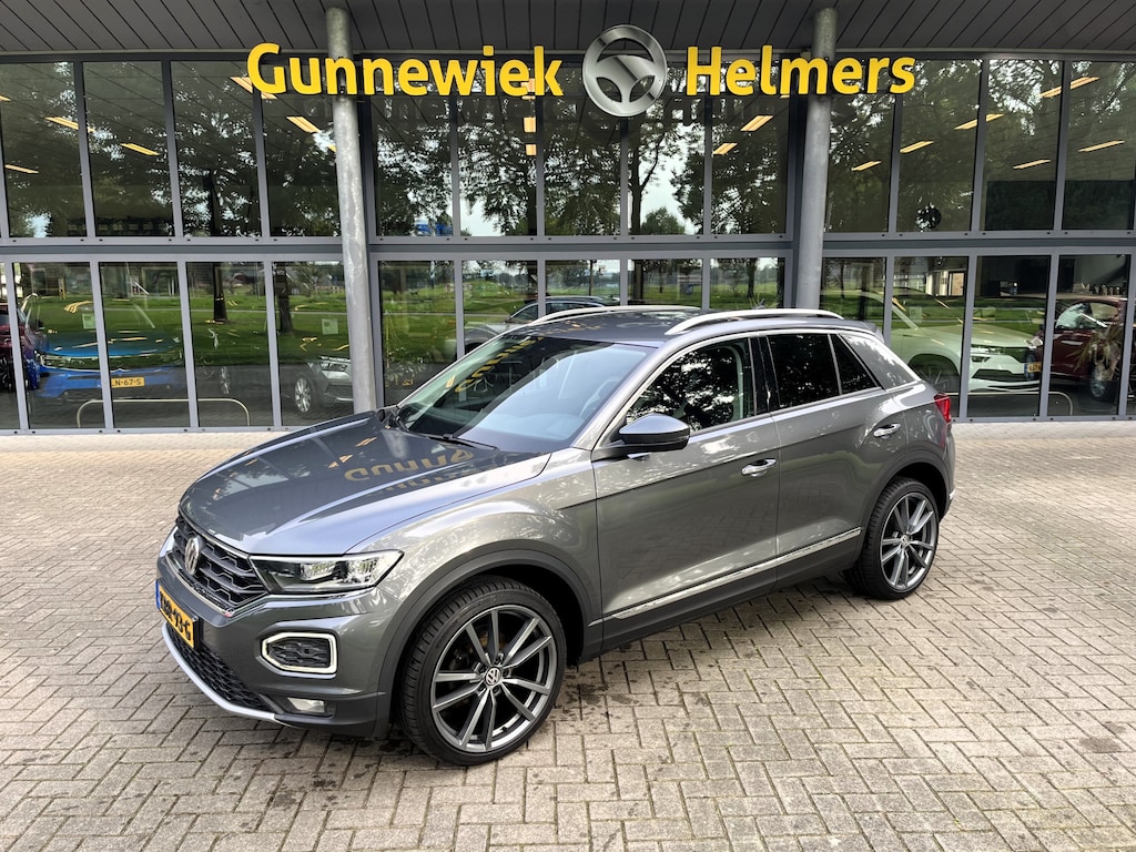 Volkswagen T-Roc 1.5 TSI Sport | ACC | CAM | CARPLAY | CLIMA | LED | PDC V&A | STUUR/STOELVERW. | VIRTUAL COCKPIT