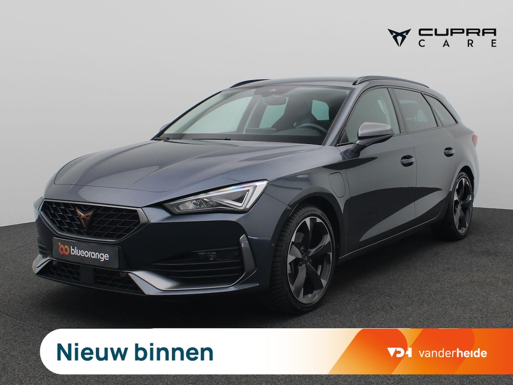 CUPRA Leon Sportstourer 1.4 e-Hybrid Business 204PK DSG SOH 95,47%, Trekhaak, Achteruitrijcamera, Side Assist, Keyless, 18" LM Velgen, Elektr. Achterklep, Stoel-Stuurverwarming