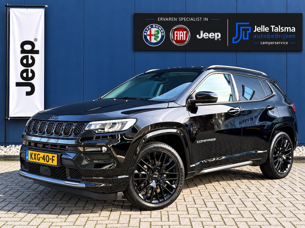 Jeep Compass 1.5T e-Hybrid High Altitude | Winter pack | Apple carplay/Android Auto | Camera | 19'' LMV Glossy black
