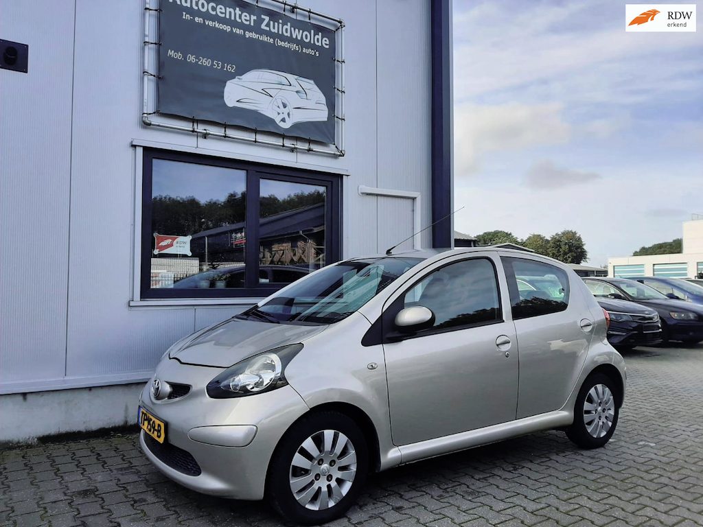 Toyota Aygo 1.0-12V airco leer apk 9-2027