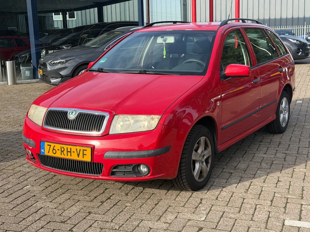 Skoda Fabia Combi 1.4-16V Elegance