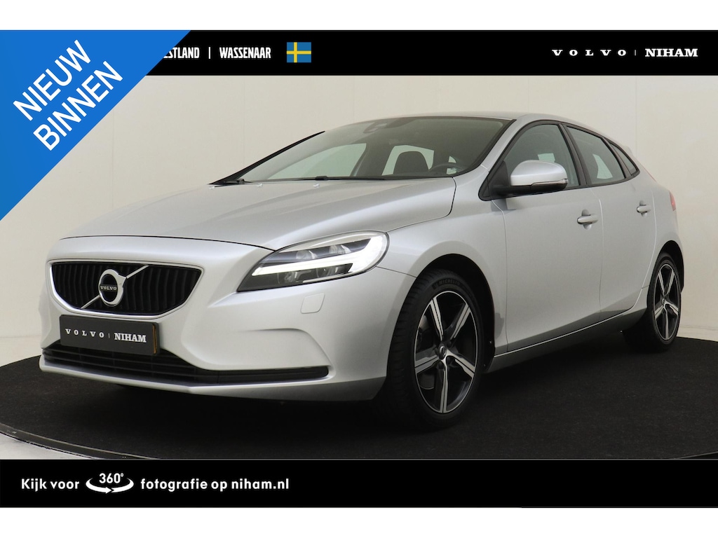 Volvo V40 T3 MOMENTUM -CRUISE|STOELVERW.|STANDKACHEL|PDC.A|HIGH-PERF.AUDIO|NAVI|LED|VERW.VOORRUIT|TREKHAAK|17"