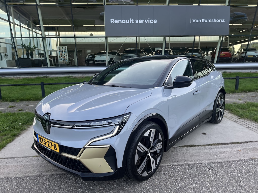 Renault Megane E-Tech EV60 Optimum Charge Iconic 220PK / 360 Camera / Winter pakket / Harman Kardon / Warmtepomp /