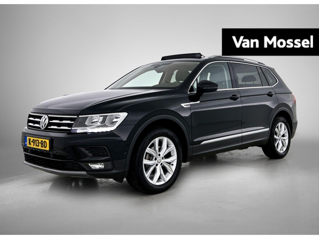 Volkswagen Tiguan Allspace 1.5 TSI Comfortline Business 150 PK | Automaat | Navigatie | Panoramadak | Parkeercamera | Stoelmassage | Stoelverwarming | Climate Control | Apple Carplay | Android Auto | Adaptive Cruise Control |