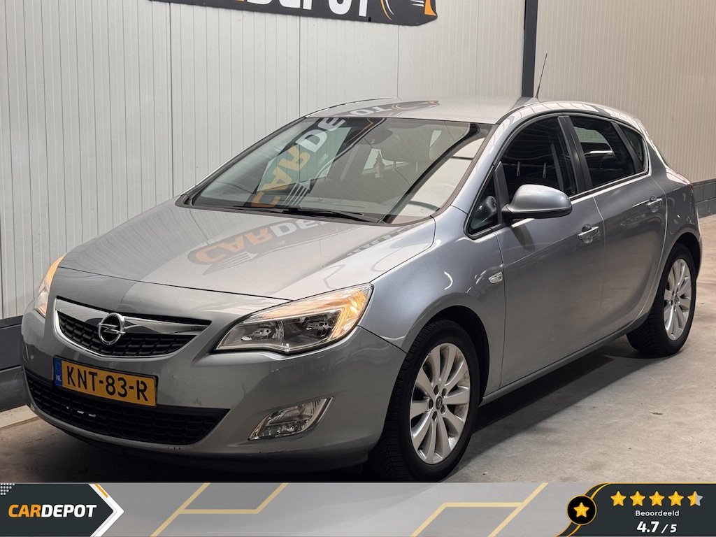 Opel Astra 1.6 Selection