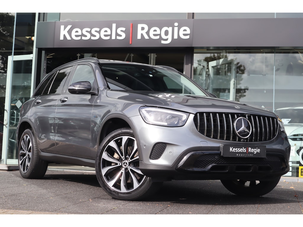 Mercedes-Benz GLC 300e 4MATIC Night | Pano | HuD | 360 | Burmester | Distronic | Ambient | Massage | Memory | Multibeam | CarPlay
