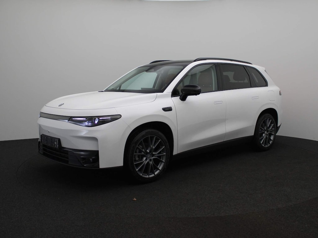 Leapmotor C10 Design 69.9 kWh | DEMO SALE