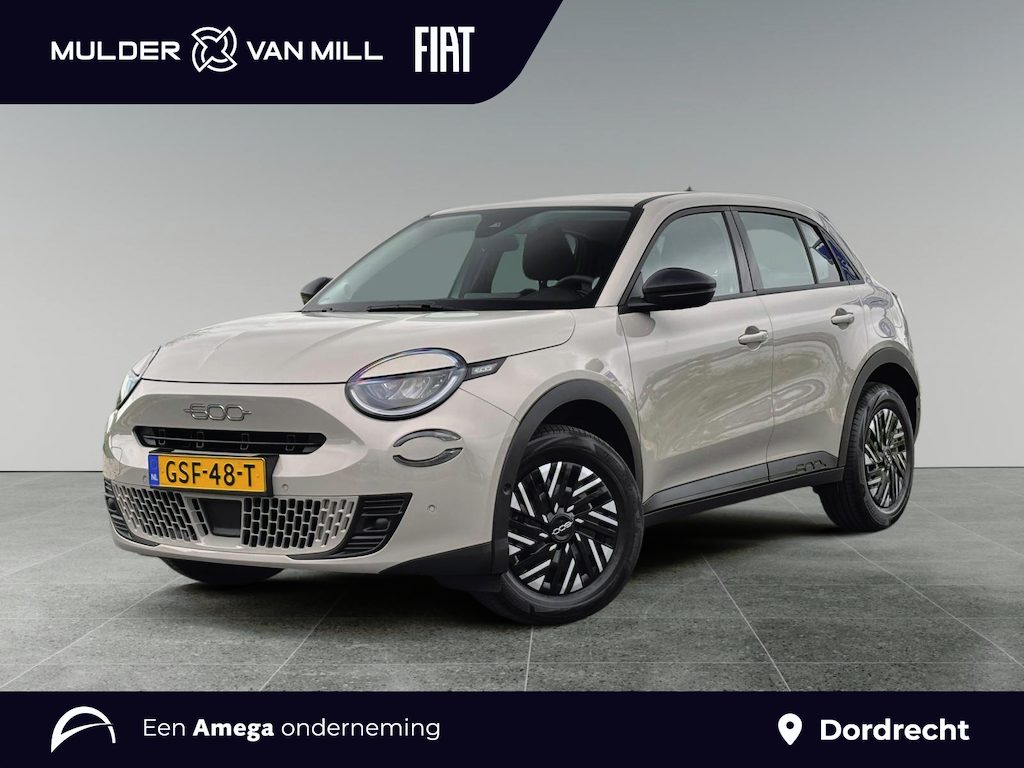 Fiat 600 Urban 1.2 Hybrid 110pk e-DSC6 | CAMERA | AFN. TREKHAAK | DODEHOEKBEW. | DAB+ | APPLE CARPLAY / ANDROID AUTO |
