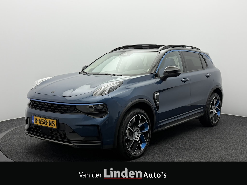 Lynk & Co 01 1.5 262PK | Origineel NL | Trekhaak | 360° Camera | Panoramadak | Adaptive Cruise Control