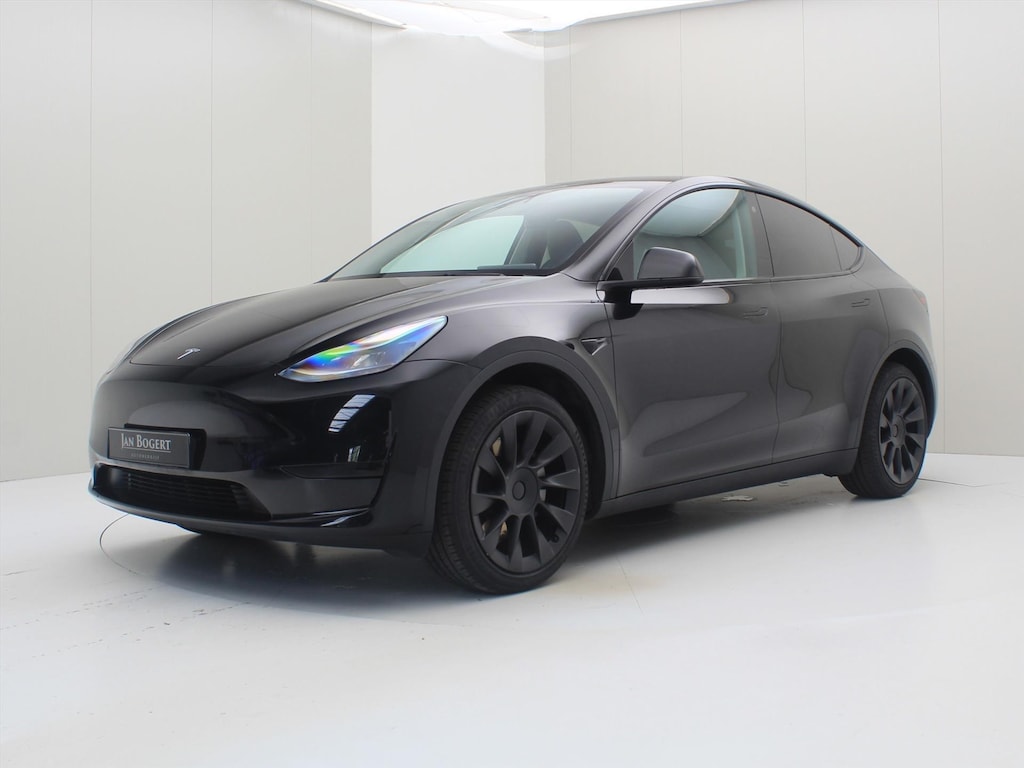 Tesla Model Y Standard RWD Plus 94% SoH [ AMD RYZEN+AUTOPILOT+20 INCH+PREMIUM AUDIO ]