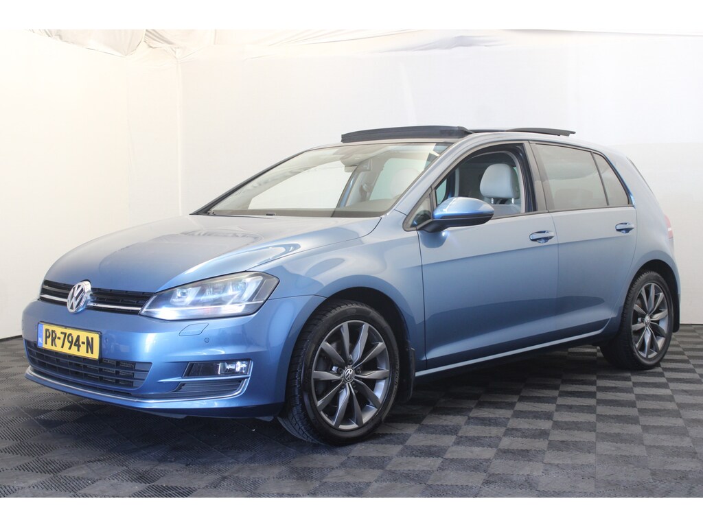 Volkswagen Golf 1.4 TSI ACT Highline |Pano|Stoelverw.|