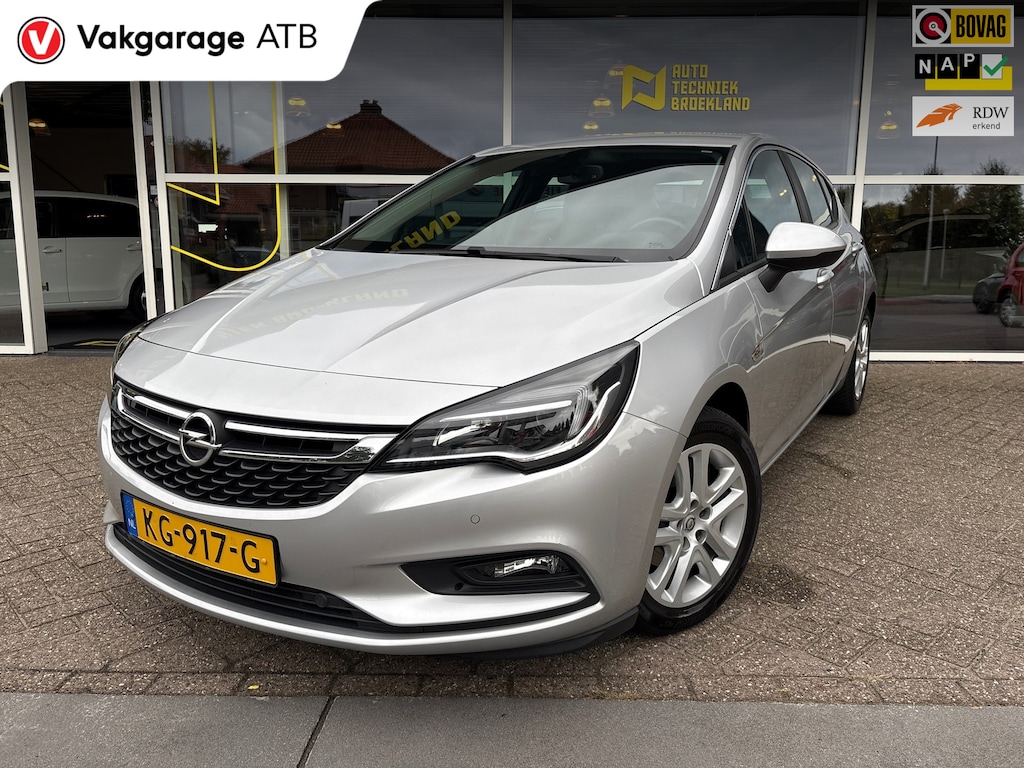 Opel Astra 1.0 Business+