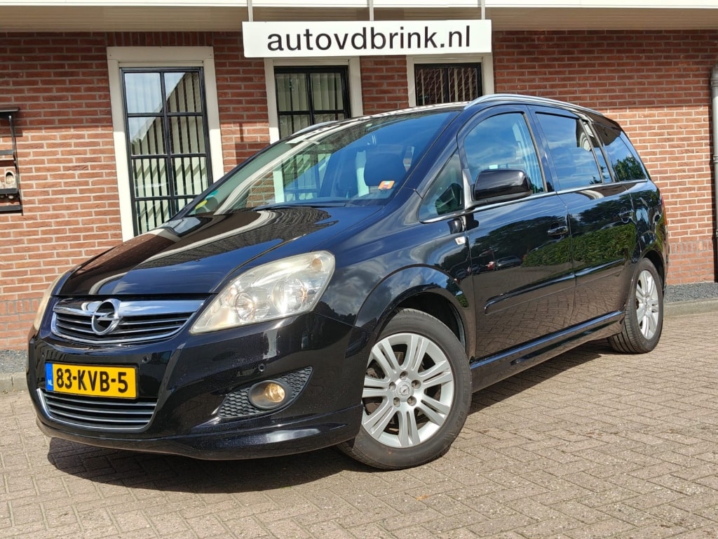 Opel Zafira 1.8 Cosmo, 7P / TREKHAAK / STOEL V.W. / NIEUWE APK