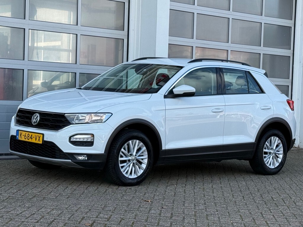 Volkswagen T-Roc 1.5 TSI 150PK Style Carplay ACC Camera Stoel+Stuurverw