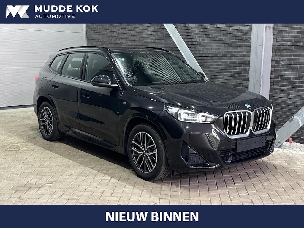 BMW X1 xDrive25e | M Sport | Adaptief M-onderstel | Camera | Adaptieve LED | Cruise Control | Stoelverwarming