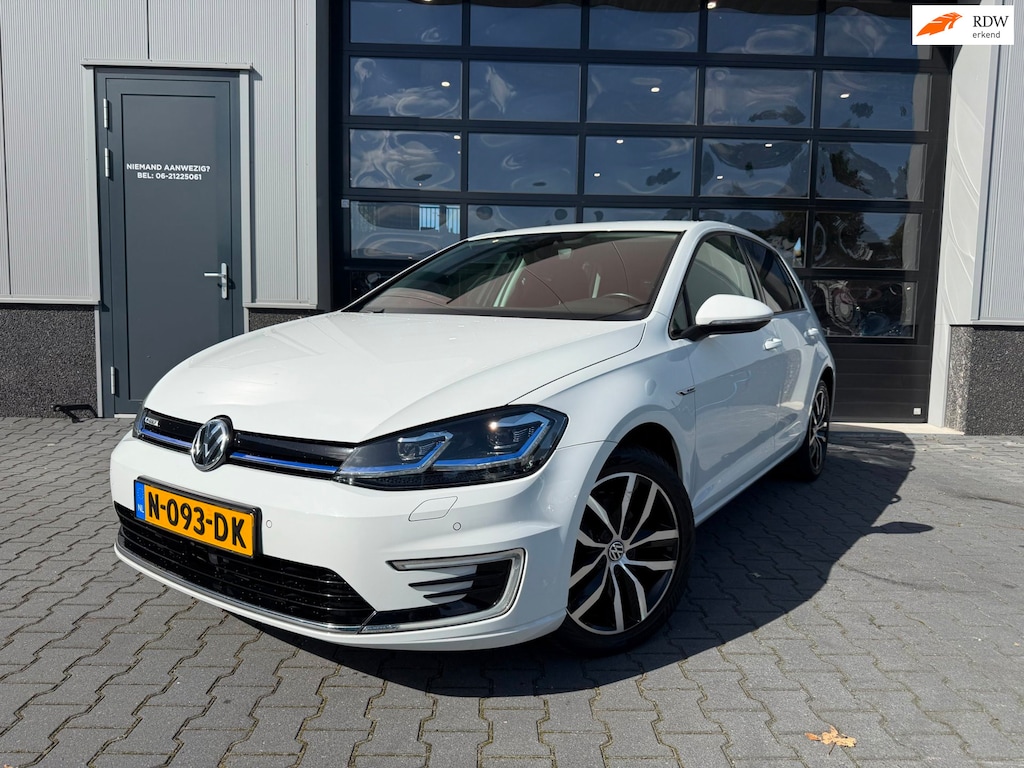 Volkswagen E-Golf E-Golf VOL optie's SOH 90,3% stoelverwarming