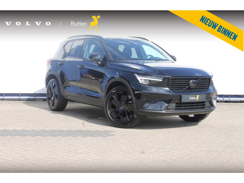 Volvo XC40 2.0 B3 Plus Black Edition Google Infotainment / Adaptieve cruise control / Elektrisch bedienbare voorstoelen met geheugen op de bestuurdersstoel / Stoelverwarming
