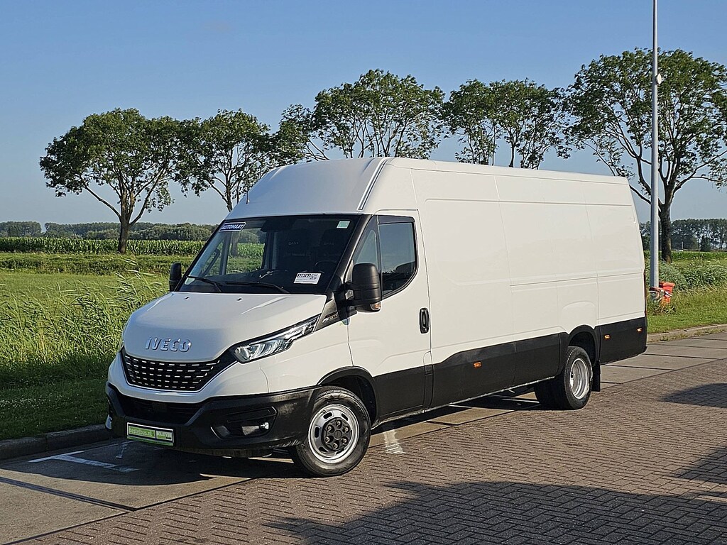 IVECO Daily 35C18HV 3.0 410 L4H2 Cruise control, Airco, Pdc, Navi, Camera, Led, Climatecontrol, Trekhaak