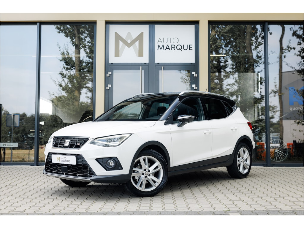 SEAT Arona 1.0 TSI 115PK | FR Business Intense | Full LED | Full Link CarPlay | Achteruitrijcamera | Trekhaak | Adaptive Cruise Control | 17" LM Velgen | Parkeersensoren |