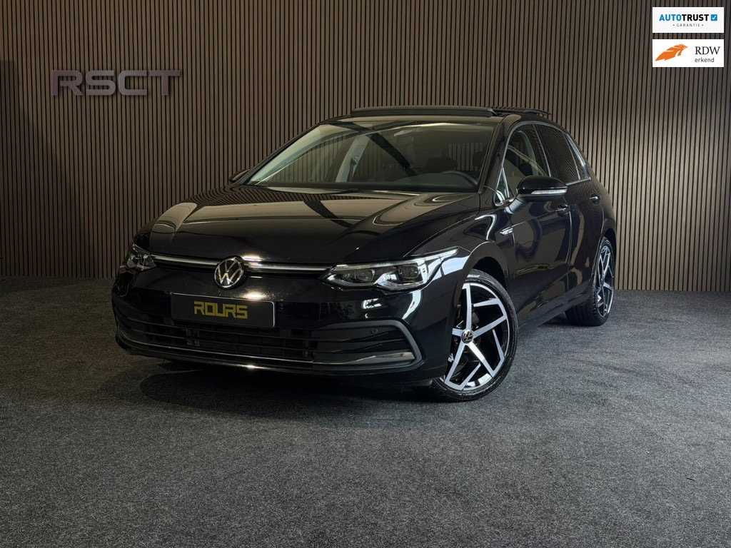 Volkswagen Golf 1.5 eTSI R-Line | Full Option | Pano | IQ.Light | Massage | Stoelverwarming | ACC
