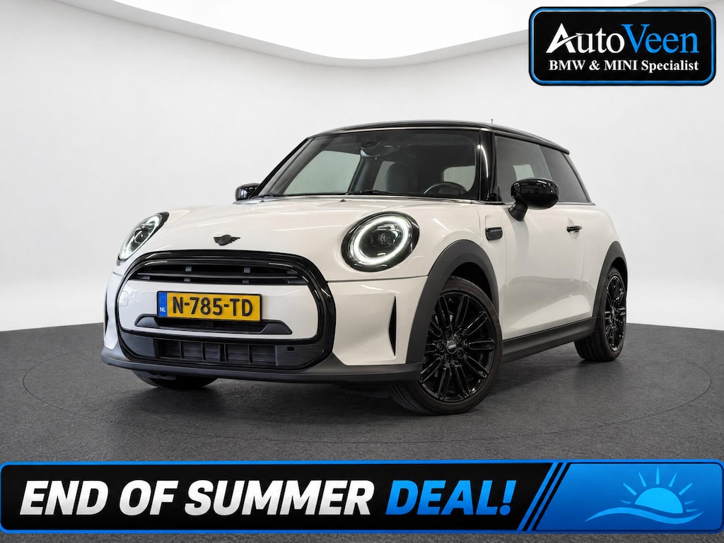 MINI Cooper 3-Deurs 1.5 Business Edition (LED, STOELVERWARMING, NAVI, 17 INCH)