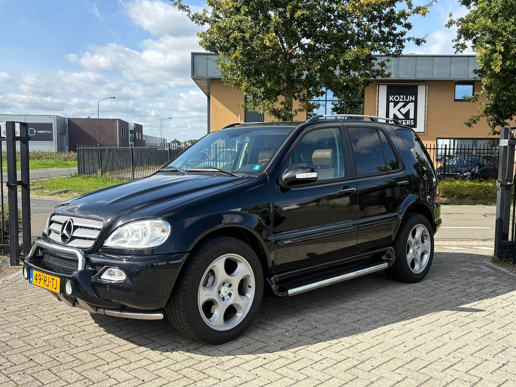 Mercedes-Benz ML-klasse 350 Special Edition | Brabus Styling | 7 SEATS |