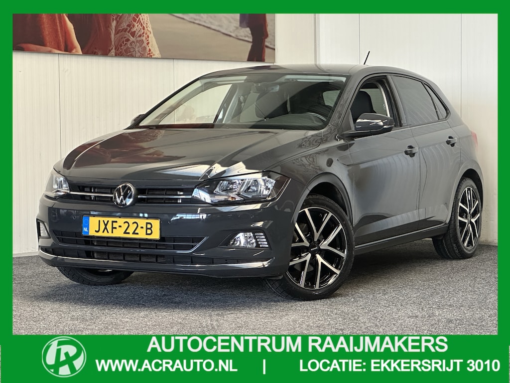 Volkswagen Polo 1.0 TSI HIGHLINE NAVIGATIE CRUISE CONTROL CLIMATE CONTROL STOELVERWARMING BLUETOOTH TELEFOON VERMOEIDHEID HERKENNING 17" LICHTMETALEN VELGEN ZEER MOOI !!