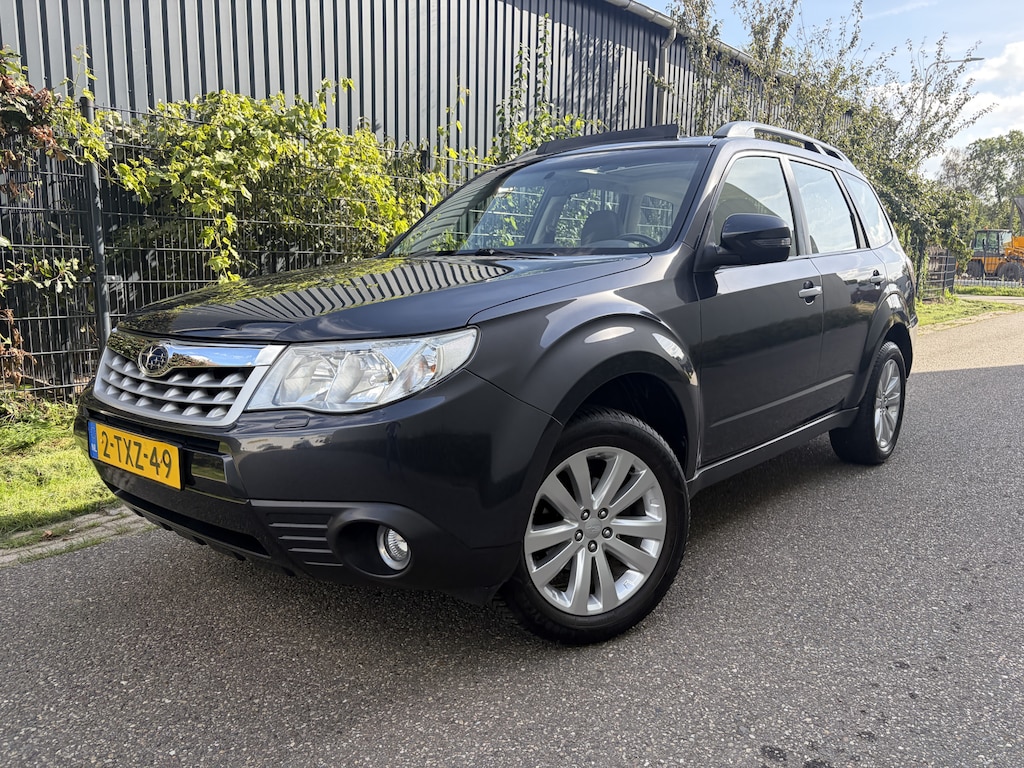 Subaru Forester 2.0 XS Premium Plus / AUTOMAAT / LEER / PANORAMADAK / CRUISE / 168dkm!