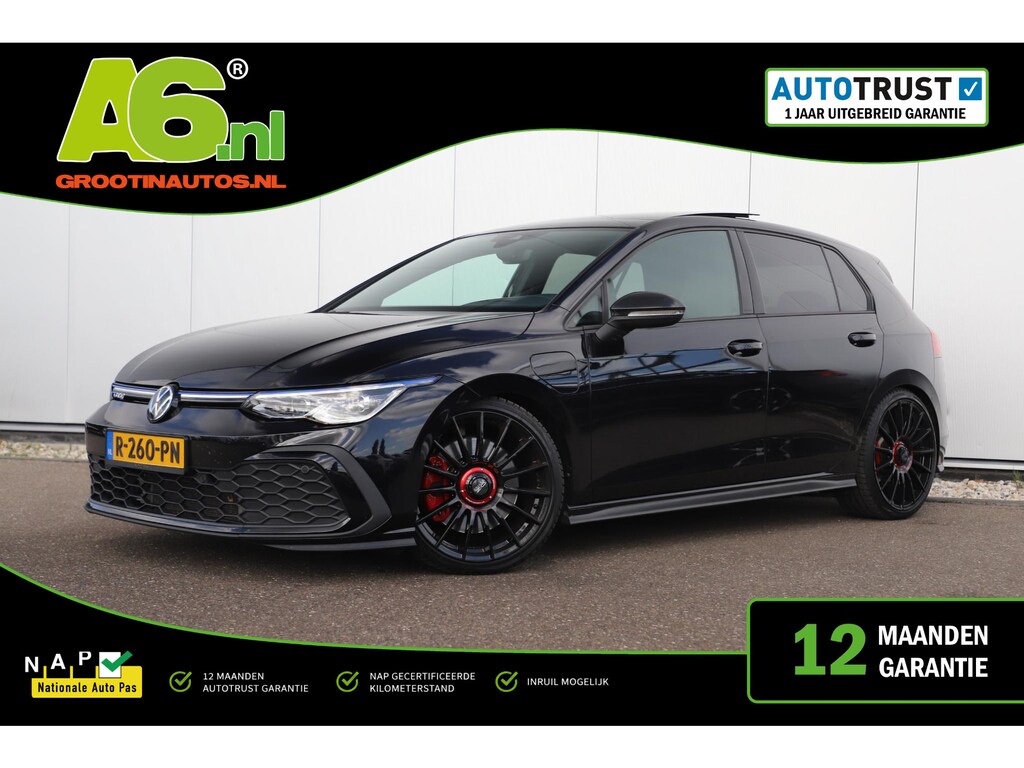 Volkswagen Golf 1.4 eHybrid GTE 245PK SOH 96% Panoramadak IQ Light 19 inch OZ Racing Vredestein All-season Head Up Display Stuur & Stoelverwarming Sfeerverlichting