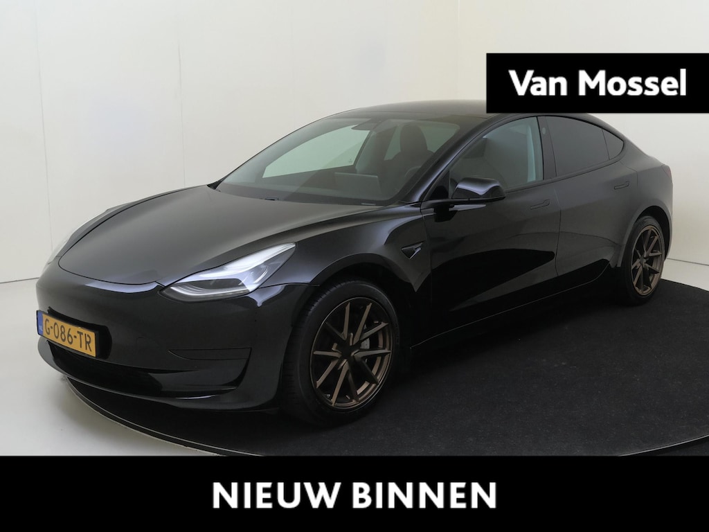 Tesla Model 3 Standard RWD Plus 60 kWh | Carplay/ Android auto | Navigatie | Dodehoek detectie | Achteruitrijcamera | Electronic Climate Controle