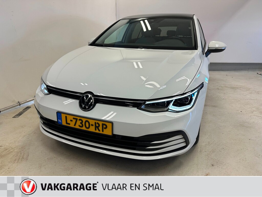 Volkswagen Golf 1.5 eTSI Style Zuinig-Panodak-Carplay-3d Cockpit-Trekhaak-Camera-lane assist etc.Stoelverwarming