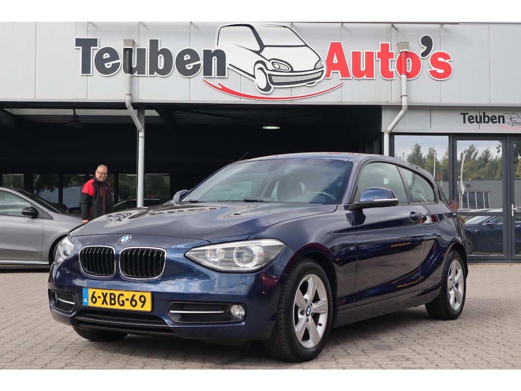 BMW 1-Serie 116i Executive | NL AUTO | Automaat | Sportline | PDC achter | Climate control | Cruise control | Bluetooth