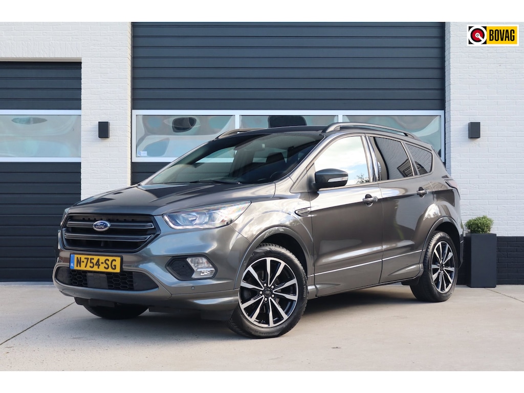 Ford Kuga 1.5 150pk EcoBoost ST Line - Trekhaak - Keyless - Camera - Half leder - LED - Sony Audio