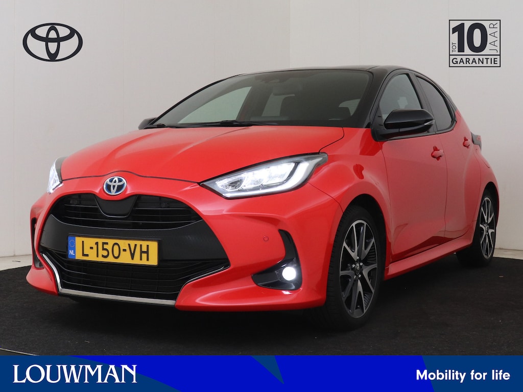 Toyota Yaris 1.5 Hybrid Executive | Dealer onderhouden | Dodehoek detectie | Stoelverwarming | Draadloze telefoonlader | Parkeersensoren voor+achter | Navigatie | Apple CarPlay/Android Auto |