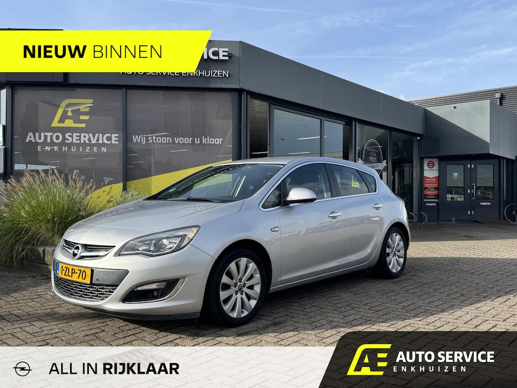 Opel Astra 1.4 Turbo Cosmo Rijklaar incl. beurt en 6 maanden garantie | Camera | LM | PDC | Navigatie | Trekhaak | Geheel dealer onderhouden bij ons!