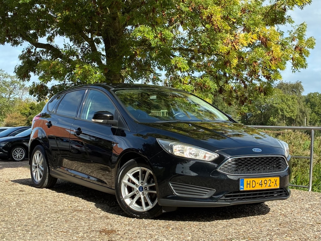 Ford Focus 1.0 Trend Edition | Navi + Cruise + Airco nu €4.975,-!!!