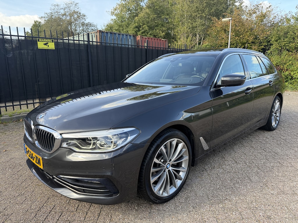 BMW 5-Serie Touring 520i High Executive Edition Luxury Line Harman/Kardon Panorama HU