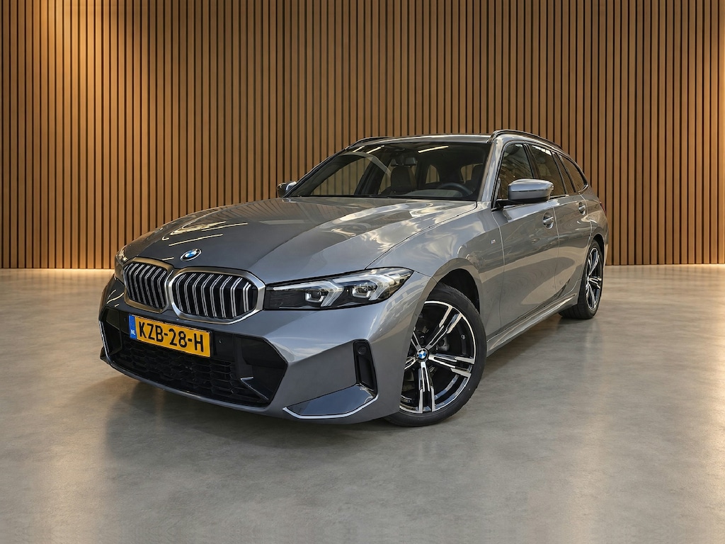 BMW 3-Serie Touring 318i M-sport navigatie / camera /