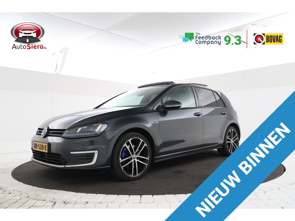 Volkswagen Golf 1.4 TSI GTE Schuidak, Adaptive cruise, Trekhaak, Climate,