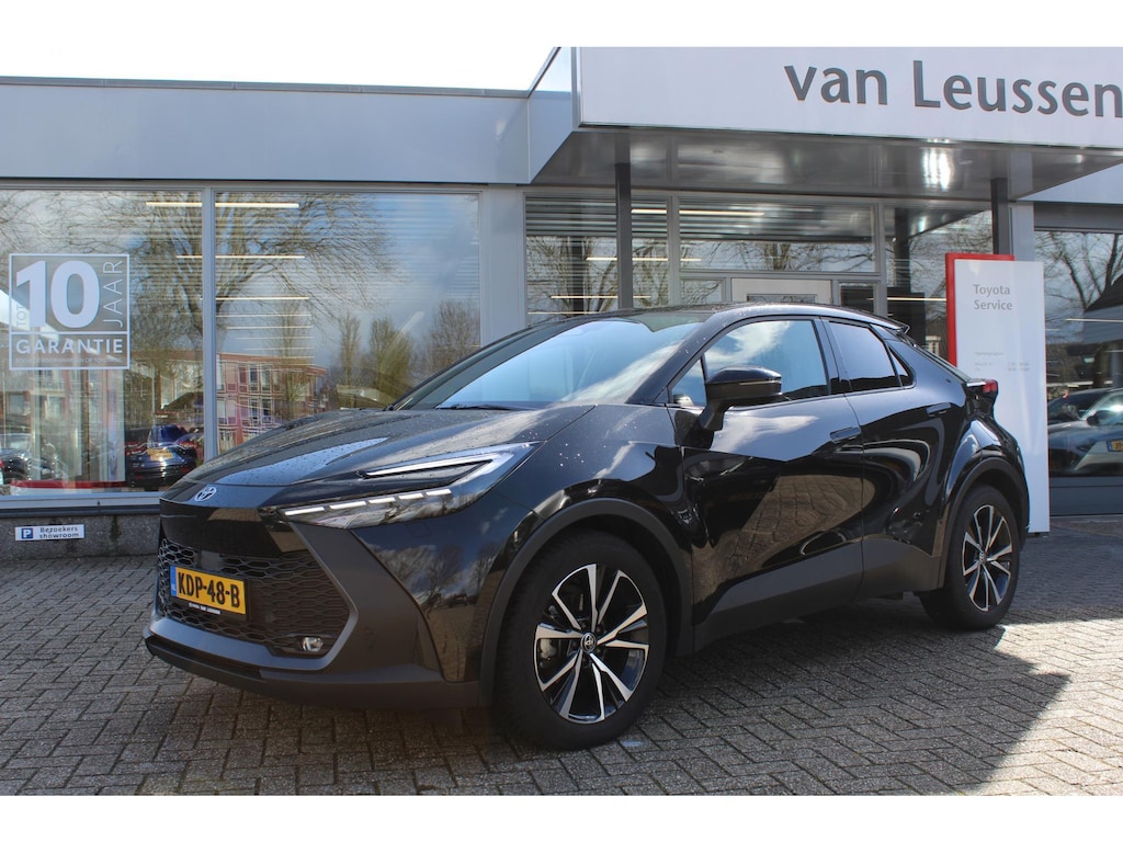 Toyota C-HR / C-HR+ 1.8 HYBRID 140 FIRST-EDITION DODEHOEK DETECTIE KEYLESS STUUR&STOELVERW EL-A.KLEP LED DAB