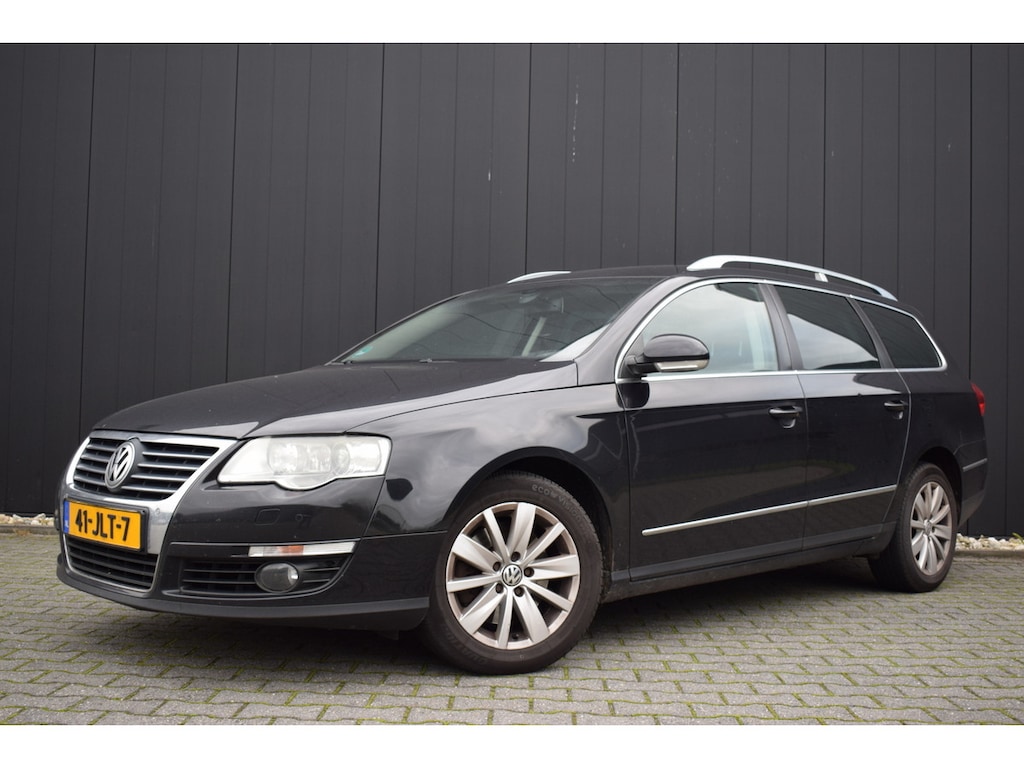 Volkswagen Passat Variant 1.8 TFSI Automaat Highline Leder/Alcantara | Full Map Navi | Xenon | Trekhaak