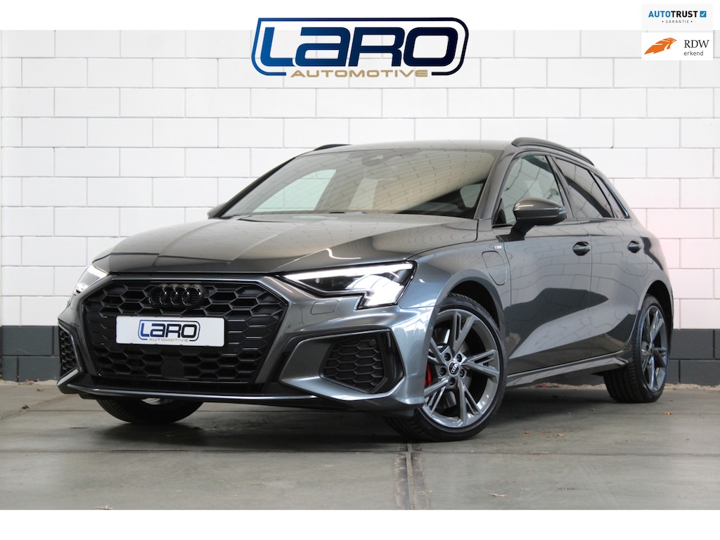 Audi A3 Sportback 45 TFSI e S-line 245pk | RS-stoelen Elek. B&O HuD Trekhaak Matrix Massage Sfeer Cam CarPlay